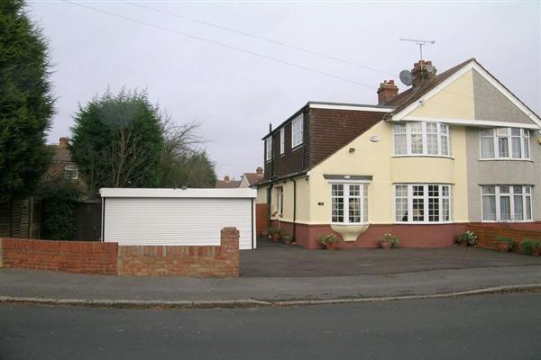 Semi-Detached House, 4 bedrooms, Freehold