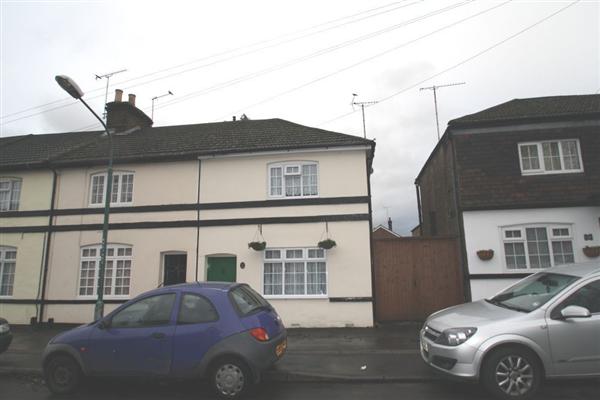 Mid-Terrace House, 3 bedrooms