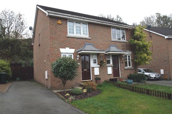 Semi-Detached House, 2 bedrooms, Freehold
