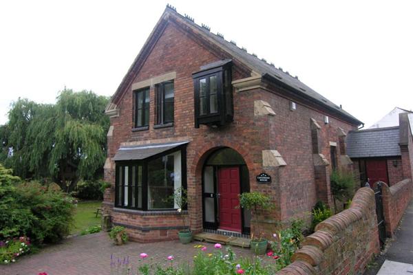 Detached House, 4 bedrooms, Freehold