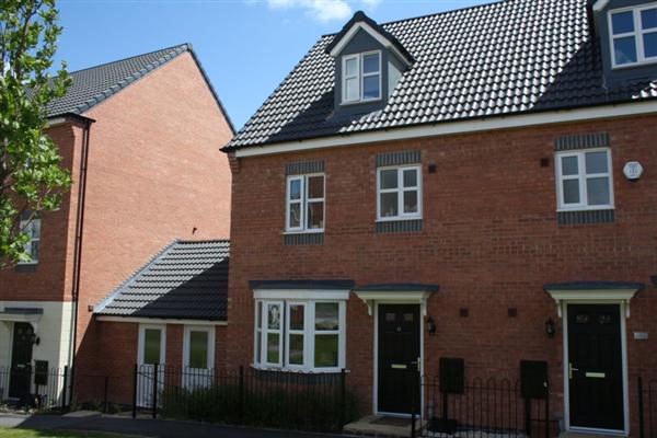 Semi-Detached House, 4 bedrooms
