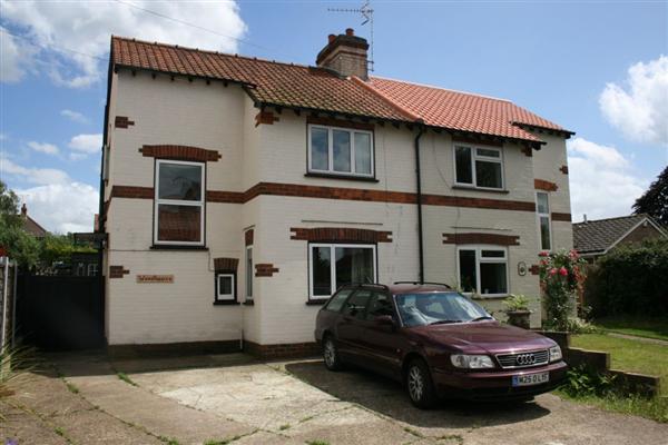Semi-Detached House, 3 bedrooms, Freehold