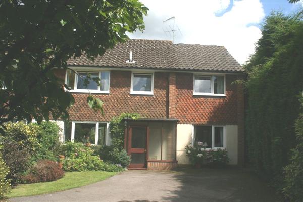 Semi-Detached House, 4 bedrooms