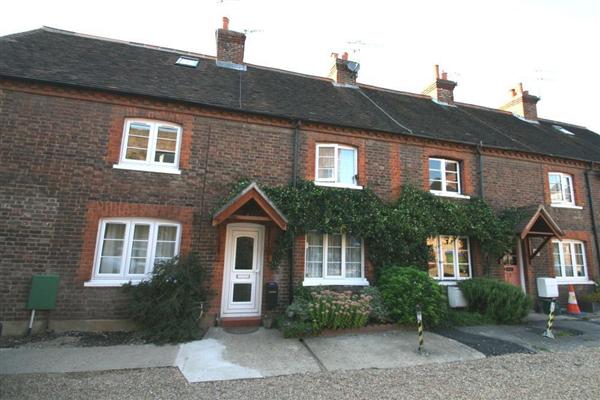 Mid-Terrace House, 2 bedrooms