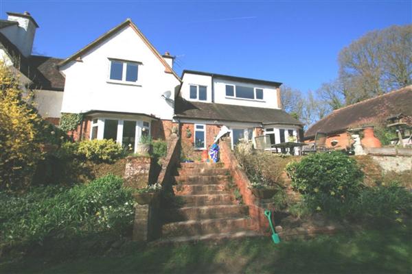 Semi-Detached House, 4 bedrooms