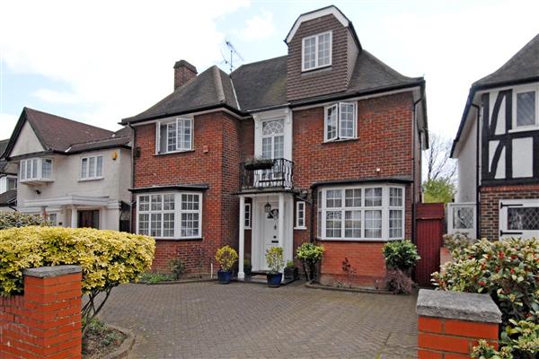Detached House, 5 bedrooms, Freehold