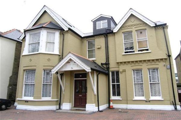 Detached House, 9 bedrooms, Freehold