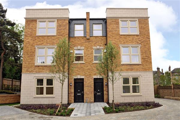 Creswick Mews, W3