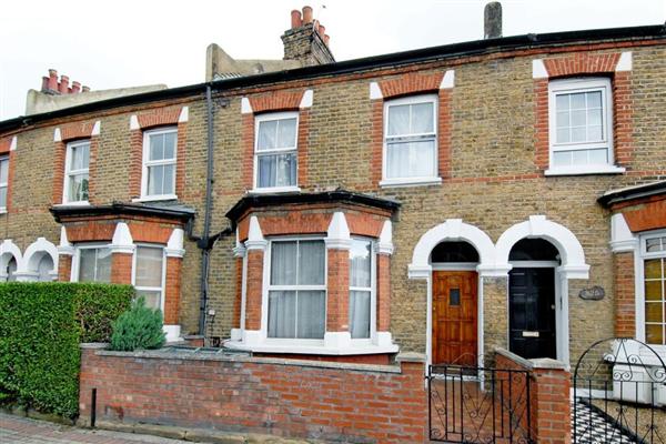 Mid-Terrace House, 3 bedrooms