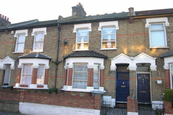 Mid-Terrace House, 2 bedrooms, Freehold