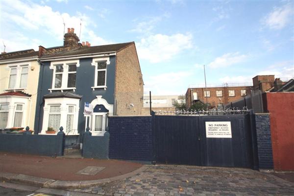 Mid-Terrace House, 2 bedrooms