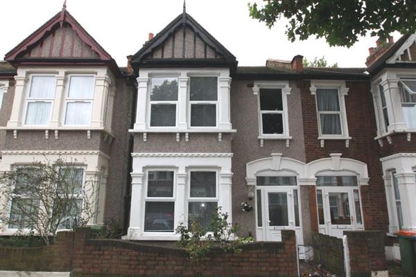 Mid-Terrace House, 3 bedrooms