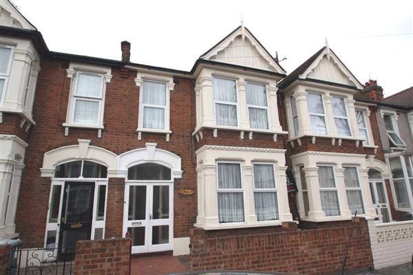 Mid-Terrace House, 3 bedrooms