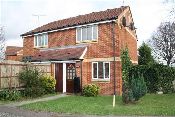Semi-Detached House, 2 bedrooms, Freehold