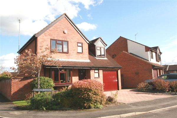 Detached House, 4 bedrooms, Freehold
