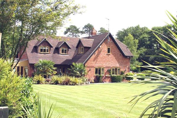 Detached House, 4 bedrooms