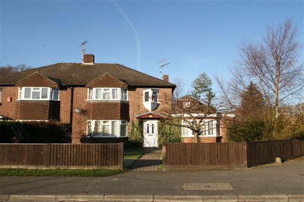 Semi-Detached House, 3 bedrooms