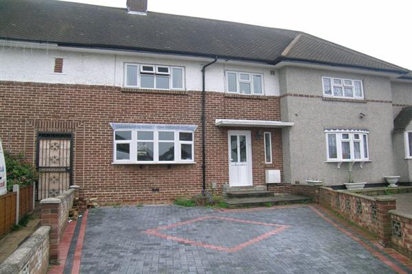Mid-Terrace House, 3 bedrooms, Freehold
