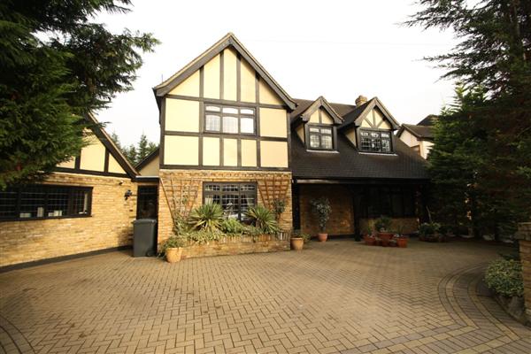 Detached House, 5 bedrooms, Freehold