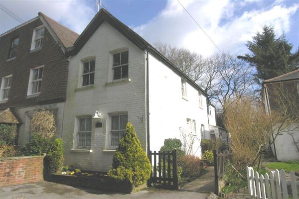 Semi-Detached House, 4 bedrooms, Freehold