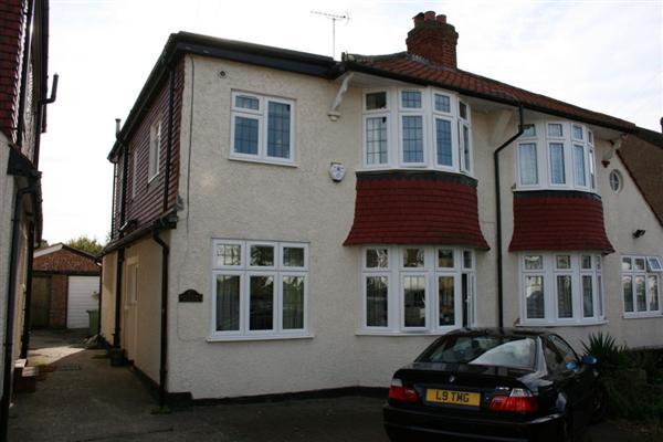 Semi-Detached House, 3 bedrooms, Freehold