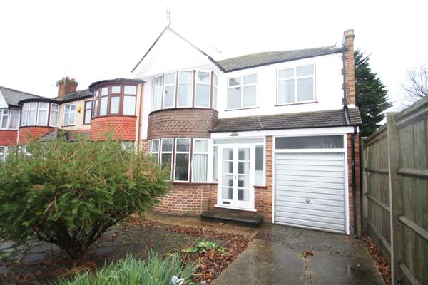 End-of-Terrace House, 4 bedrooms