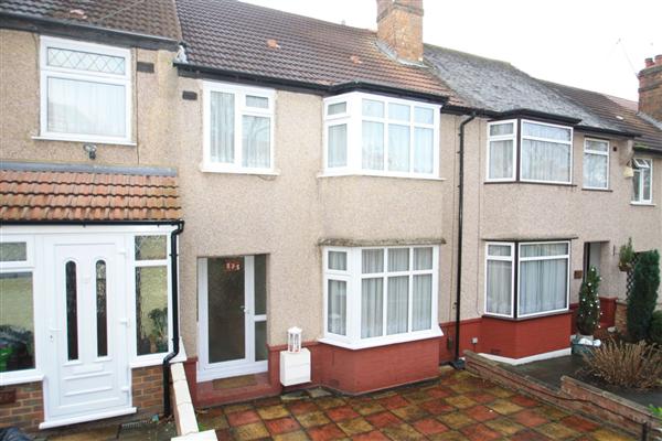 Mid-Terrace House, 4 bedrooms