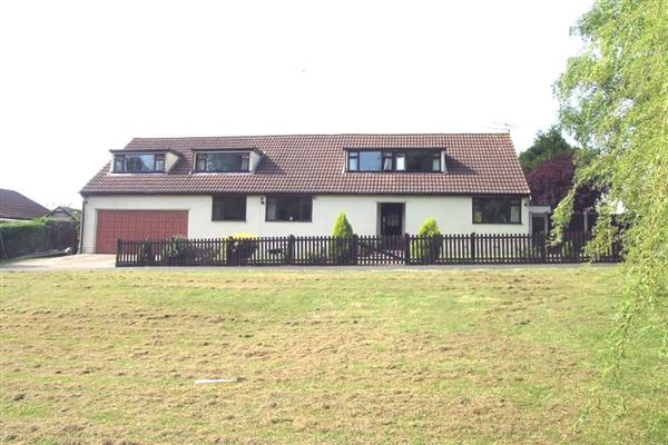 Detached House, 5 bedrooms, Freehold