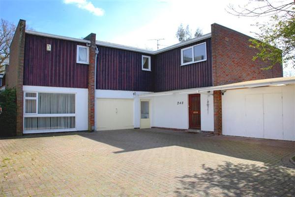 Detached House, 4 bedrooms