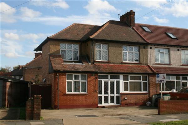 End-of-Terrace House, 5 bedrooms, Freehold