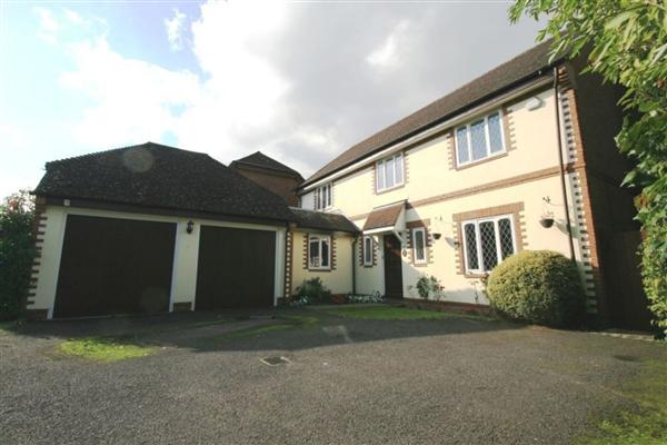 Detached House, 5 bedrooms