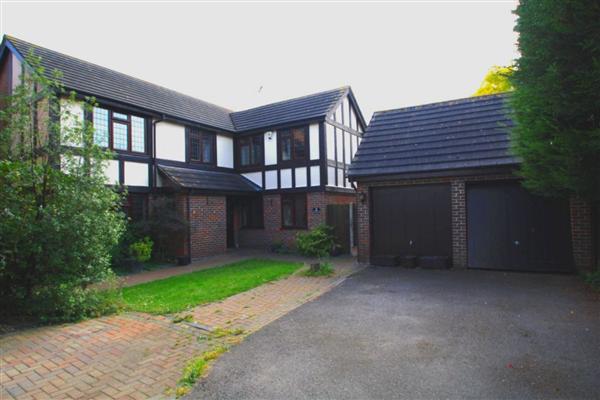 Detached House, 5 bedrooms