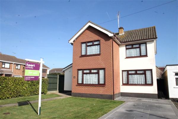 Guide Price £305,000 - £320,000