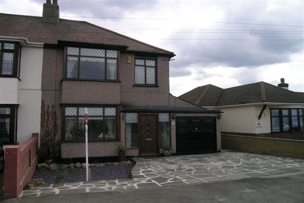 Semi-Detached House, 3 bedrooms, Freehold