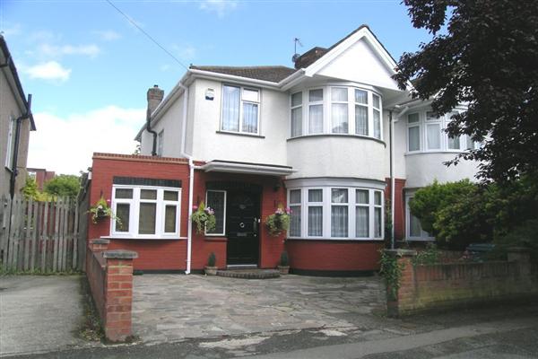 Semi-Detached House, 5 bedrooms, Freehold