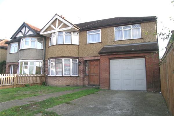 Semi-Detached House, 5 bedrooms, Freehold