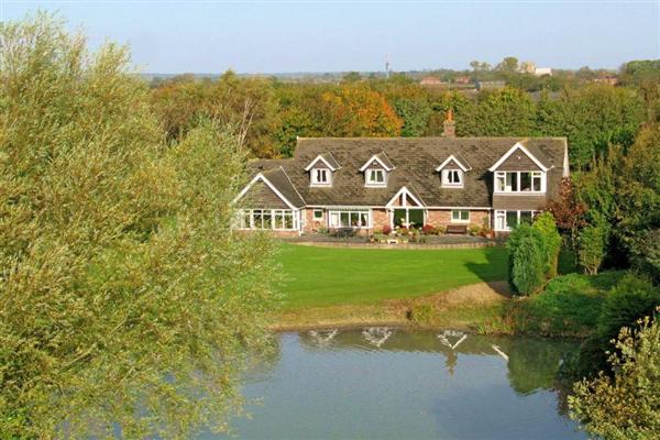 Detached House, 4 bedrooms, Freehold