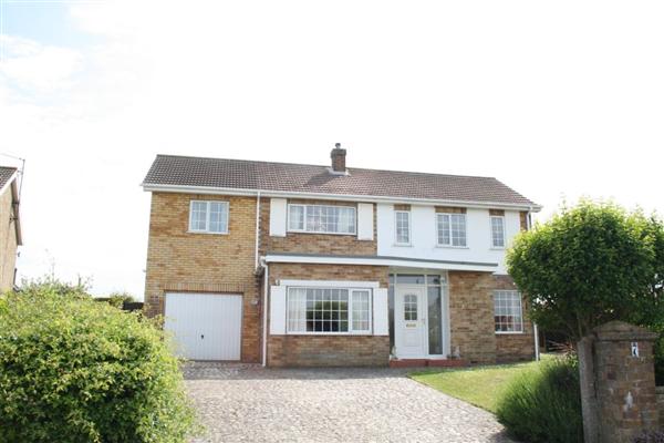 Detached House, 5 bedrooms