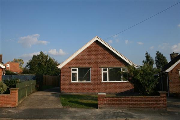 Bungalow, 2 bedrooms, Freehold