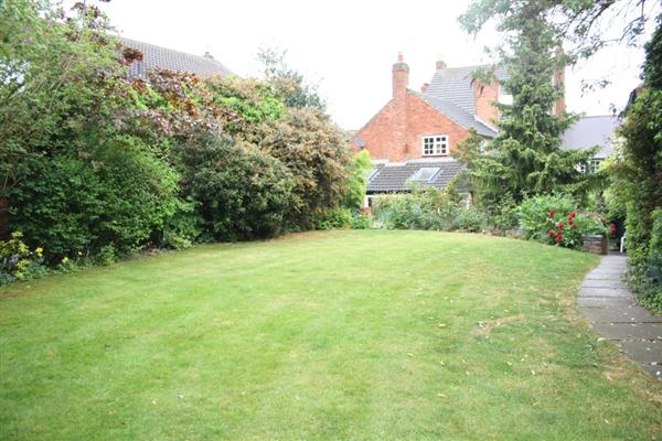 High Street, Kegworth, DE74 2DA