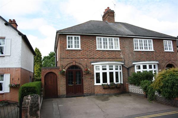 Semi-Detached House, 3 bedrooms