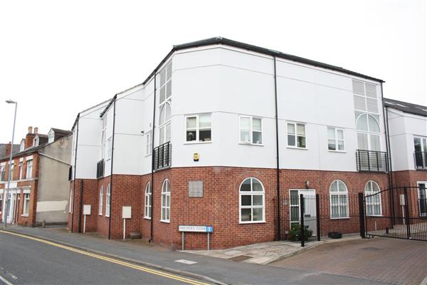 Adcocks Close