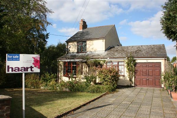 Detached House, 5 bedrooms