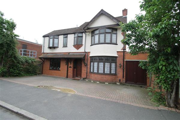Detached House, 4 bedrooms
