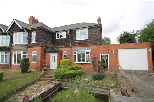 Semi-Detached House, 4 bedrooms