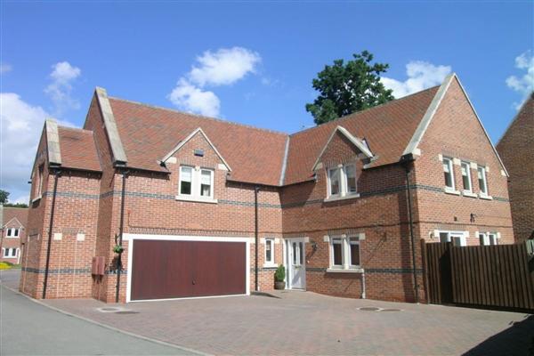 Home Farm Close, Kelham