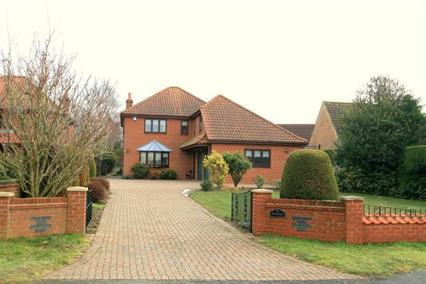 Detached House, 5 bedrooms