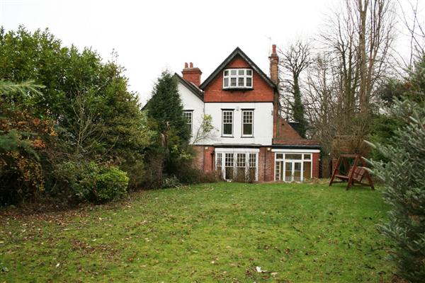 Detached House, 6 bedrooms, Freehold