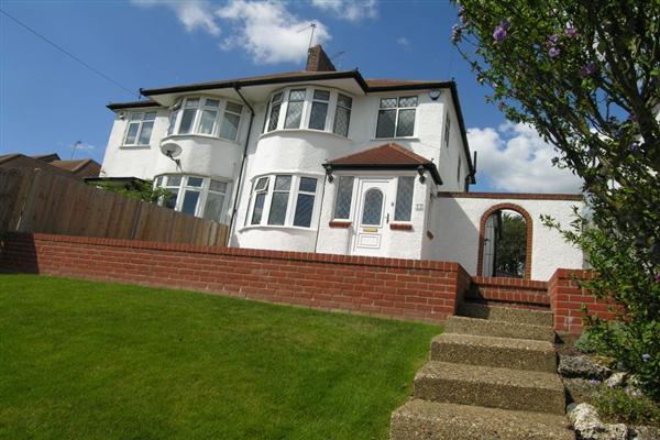 Semi-Detached House, 3 bedrooms