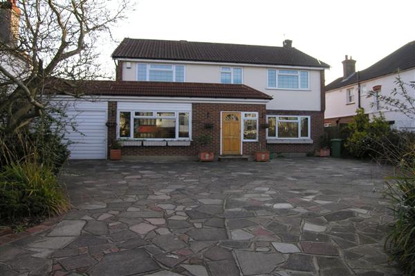 Detached House, 4 bedrooms, Freehold